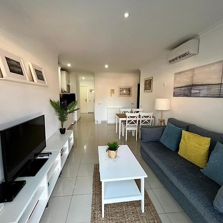 Costa Azul Apartments - 2B ปวยร์โต เด มอแกน ภายนอก รูปภาพ