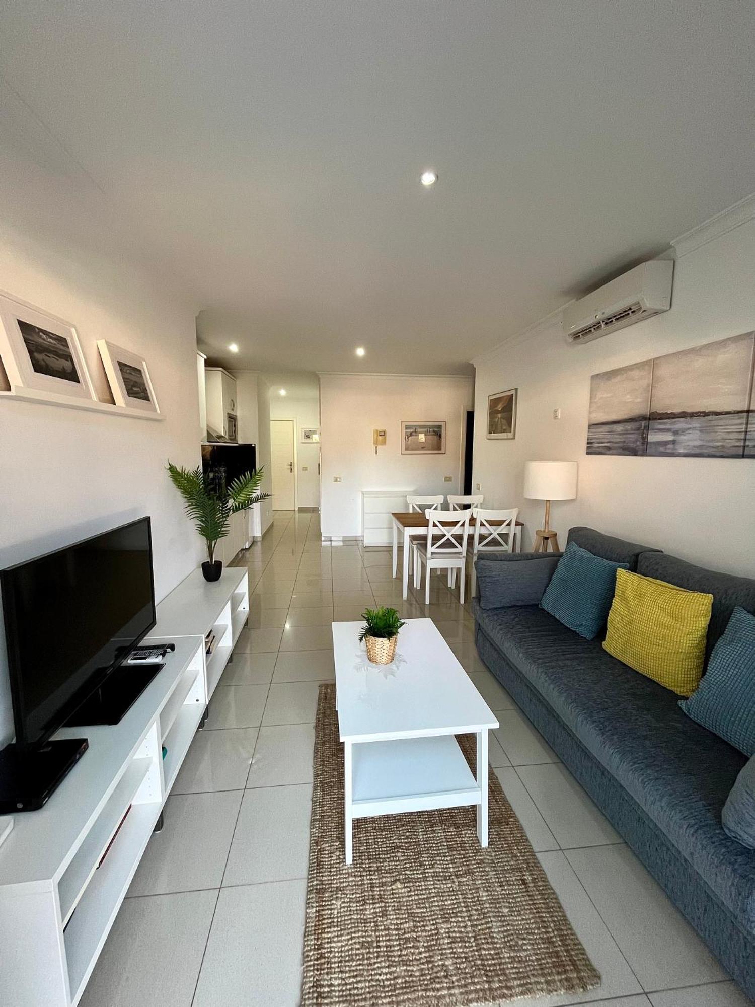 Costa Azul Apartments - 2B ปวยร์โต เด มอแกน ภายนอก รูปภาพ
